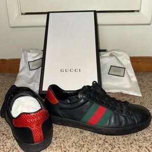 Gucci Black Leather Sneakers with Red and Green Accents